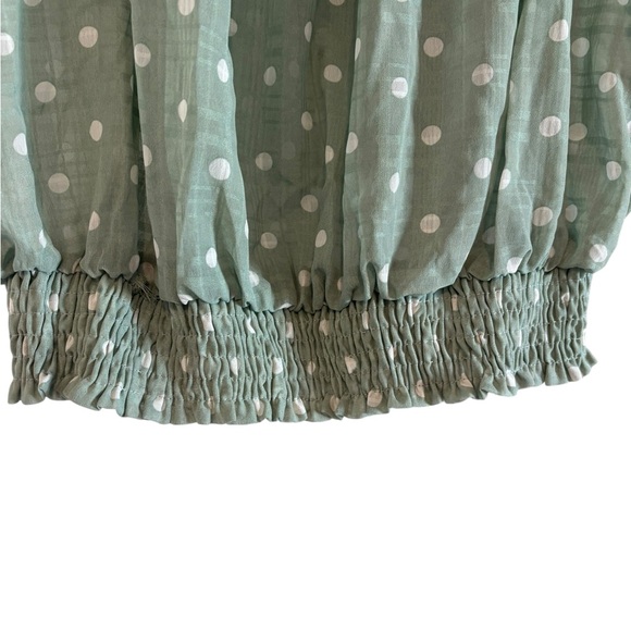 Roommates Sage Green Polka Dot Off-Shoulder Blouse Size L - Picture 4 of 5